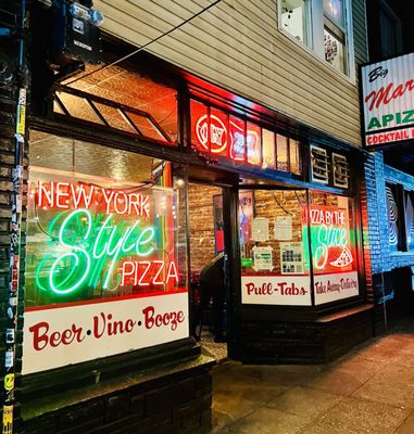 Big Mario's Pizza by null