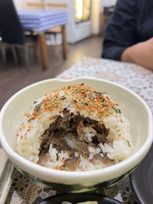 Rolly Kimbab by null