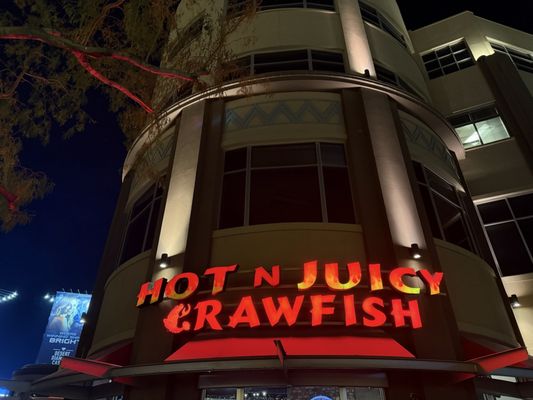 Hot N Juicy Crawfish by null