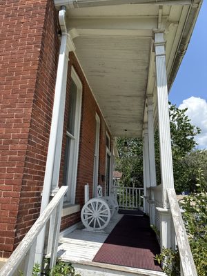 Broken Spoke Antique Mall