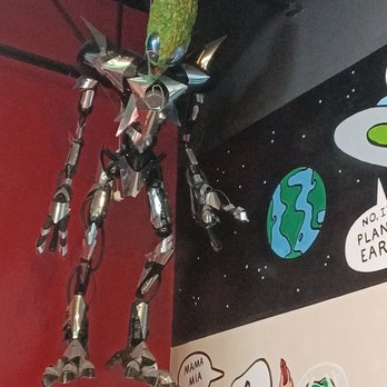 Planet Pizza - Pizza Near Me - Virginia Beach, Virginia