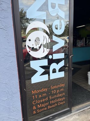 Moon River Pizza by null