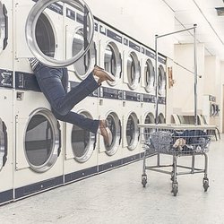 Coin Laundry - Oops!