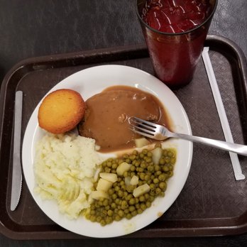 Copper Kettle 2 - My meal is Salisbury Steak, sweet peas and mashed potatoes. - New American Near Me - Holly Springs, Mississippi