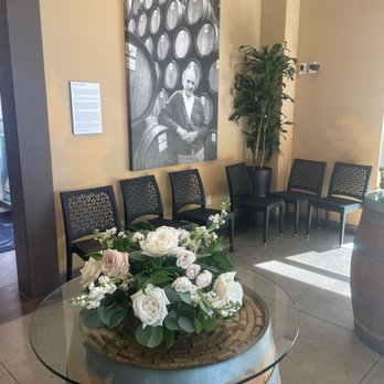 Callaway Vineyard & Winery - Tasting room. - Wineries Near Me - Temecula, California