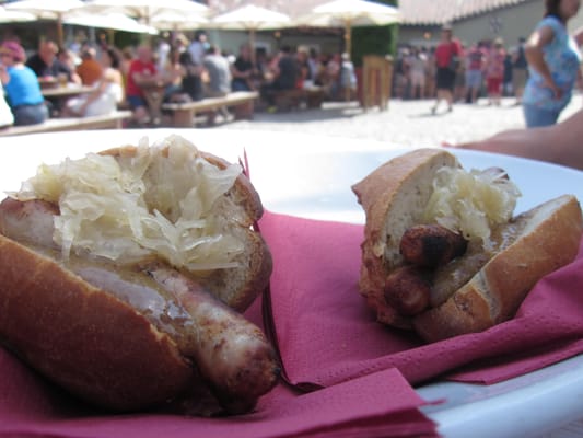 Historische Wurstkuchl by null