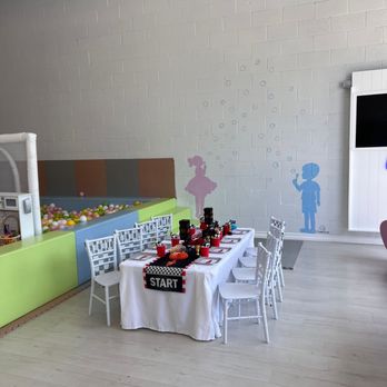 Five Star Waitresses - Professional Waitress Services General party help with set up, serve, clean up & more! - Party & Event Planning Near Me Five Star Waitresses - Professional Waitress Services General party help with set up, serve, clean up & more! - Party & Event Planning Near Me
