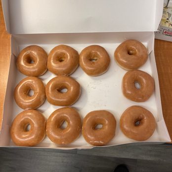 Krispy Kreme - Donuts Near Me - Tamarac, Florida