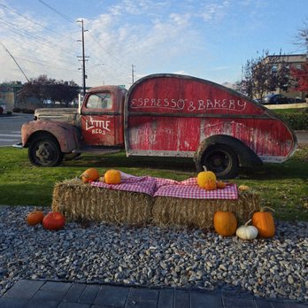 Little Red's Espresso & Bakery - Exterior - Coffee & Tea Near Me - Wenatchee, Washington