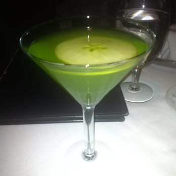 Ruth's Chris Steak House - apple martini - Steakhouses Near Me - Pasadena, California Ruth's Chris Steak House - apple martini - Steakhouses Near Me - Pasadena, California