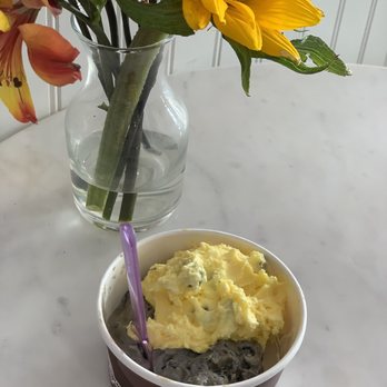 Sugar Mama Desserts - Saffron rosewater pistachio and black sesame brittle - Ice Cream & Frozen Yogurt Near Me - Milpitas, California Sugar Mama Desserts - Saffron rosewater pistachio and black sesame brittle - Ice Cream & Frozen Yogurt Near Me - Milpitas, California