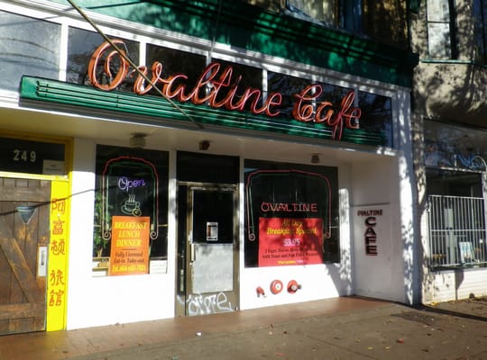 Ovaltine Cafe by null