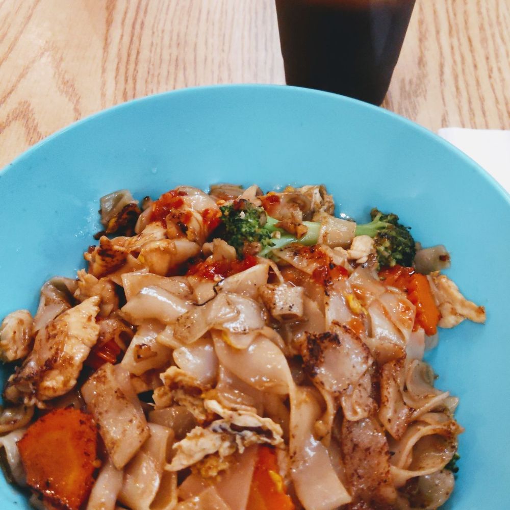 Thainery - Pad See Ew with chicken. - Thai Near Me - San Francisco, California