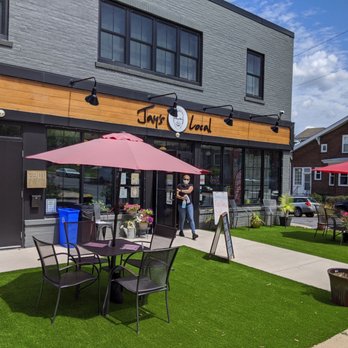 Jay's Local - Clean and nicely decorated! - Cafes Near Me - Allentown, Pennsylvania