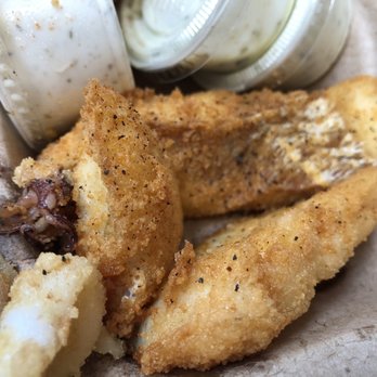 Splash Cafe - Fried cod - bleh - American Near Me - Pismo Beach, California Splash Cafe - Fried cod - bleh - American Near Me - Pismo Beach, California
