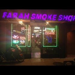 Farah Smoke Shop - Front of smoke shop