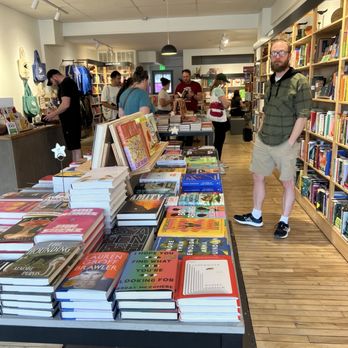 Golden Hour Books - Bookstores Near Me - Indianapolis, Indiana Golden Hour Books - Bookstores Near Me - Indianapolis, Indiana