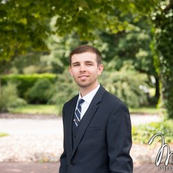 Michael's Photography - Groom portrait in the morning