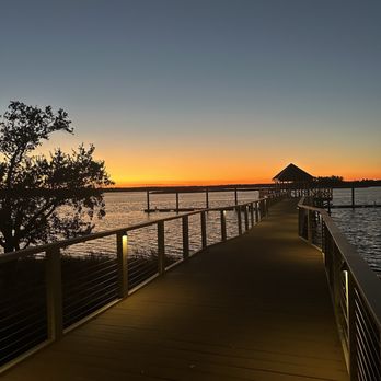 Smoke On the Water - American Near Me - Wilmington, North Carolina Smoke On the Water - American Near Me - Wilmington, North Carolina