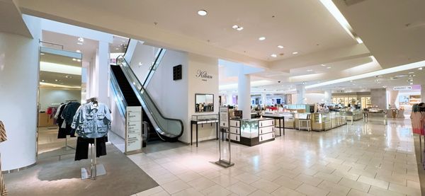 Saks Fifth Avenue by null