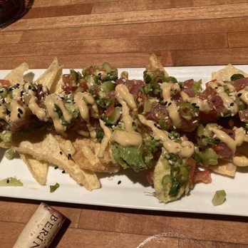The White Chocolate Grill - Tuna poke nachos (special for the night but very tasty!) - New American Near Me - Naperville, Illinois