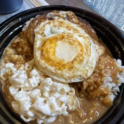 L&L Hawaiian Barbecue - Loco Moco Bowl