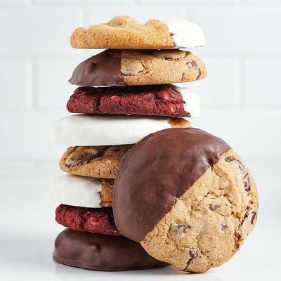 Dessert Gallery Bakery & Cafe by null