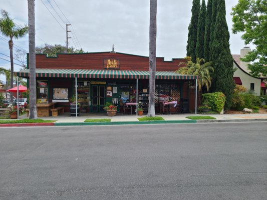 Ma N' Pa Grocery by null