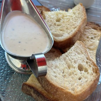 OHK Bar & Restaurant - 6.00 bread and fondue - American Near Me - Huntington, New York OHK Bar & Restaurant - 6.00 bread and fondue - American Near Me - Huntington, New York