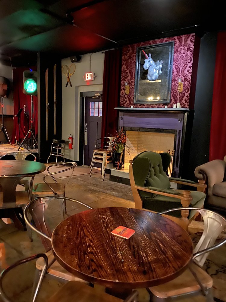 GROWLER’S PUB 41 Photos & 34 Reviews 2831 N Tamiami Trl, Sarasota, Florida Pubs Phone