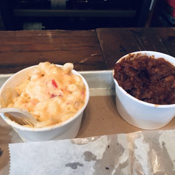Hometown Bar-B-Que - Quest Texas Style Queso Mac & Cheese - Barbeque Near Me - Brooklyn, New York