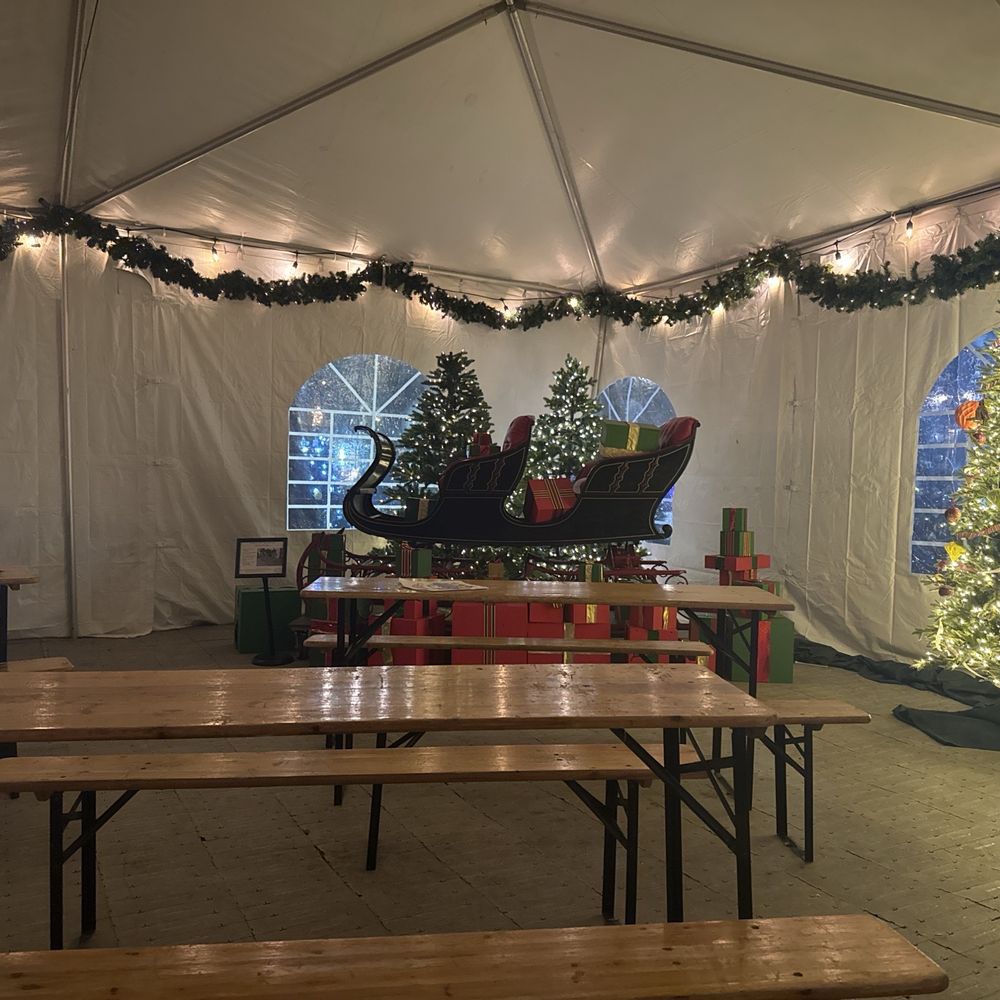Christmas In The Park - Quick stop for Santa's elves to get a quick drink!!! - Festivals Near Me - San Jose, California