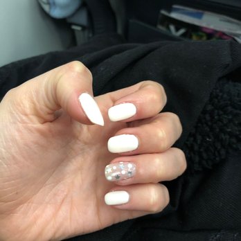 Lush Nail Studio - Nails by Annie - Waxing Near Me - Tustin, California