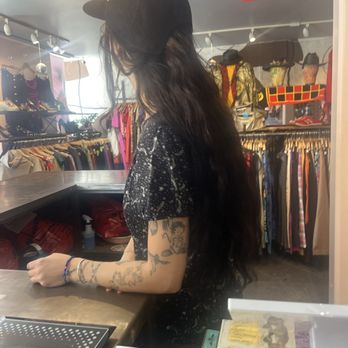 Squaresville - Nicest employee ever - Used, Vintage & Consignment Near Me - Los Angeles, California Squaresville - Nicest employee ever - Used, Vintage & Consignment Near Me - Los Angeles, California