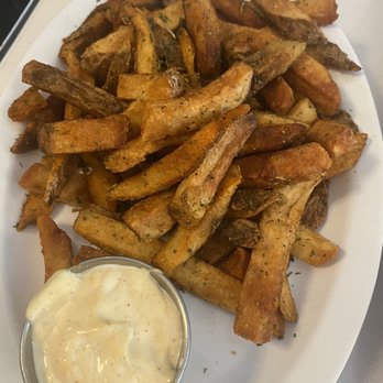 Rubbies Barbeque & Brew - Simon and Garfunkel fries - Barbeque Near Me - Louisville, Kentucky Rubbies Barbeque & Brew - Simon and Garfunkel fries - Barbeque Near Me - Louisville, Kentucky