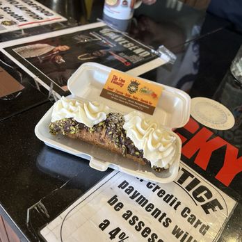 Philly Cannoli King - Bakeries Near Me - Philadelphia, Pennsylvania Philly Cannoli King - Bakeries Near Me - Philadelphia, Pennsylvania
