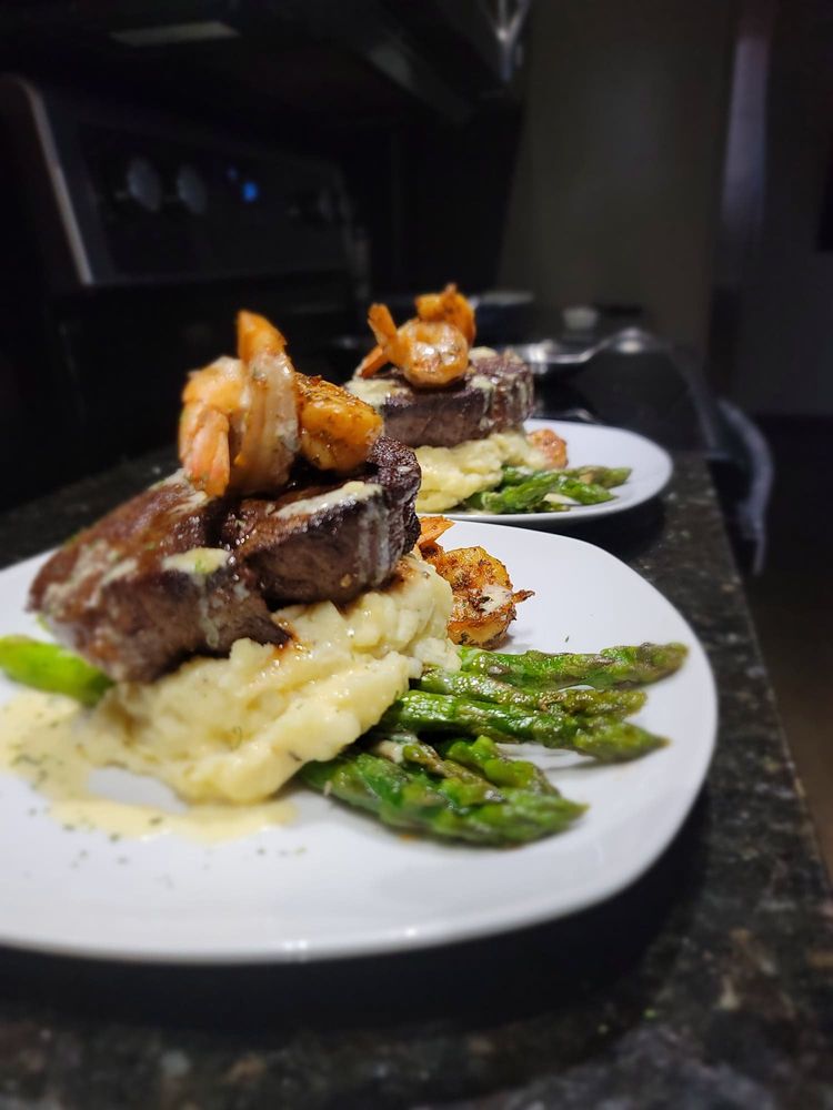 SMOKE AND SOUL CATERING Updated October 2024 22 Photos 539 W