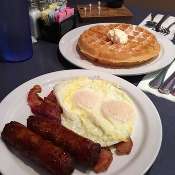 Annie's Cafe - Temecula - Breakfast & Brunch Near Me - Temecula, California