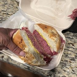 Bread Basket - 9 oz corned beef