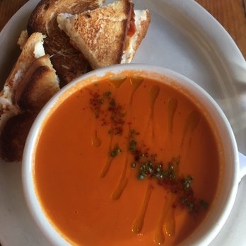 Radiator Whiskey - Grilled cheese and tomato soup - New American Near Me - Seattle, Washington