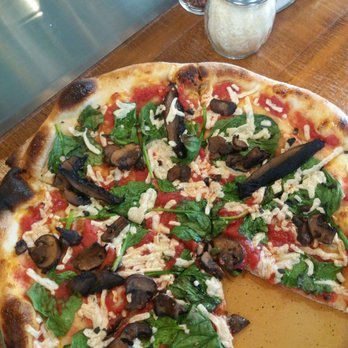 SPIN! Pizza - Perfect vegan porto and crimini pie - Pizza Near Me - Papillion, Nebraska SPIN! Pizza - Perfect vegan porto and crimini pie - Pizza Near Me - Papillion, Nebraska