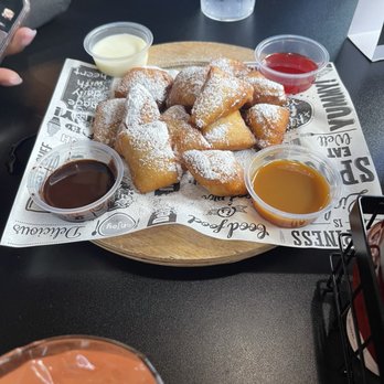 Toast It IZ - Beignets Flights - Breakfast & Brunch Near Me - Evergreen Park, Illinois Toast It IZ - Beignets Flights - Breakfast & Brunch Near Me - Evergreen Park, Illinois