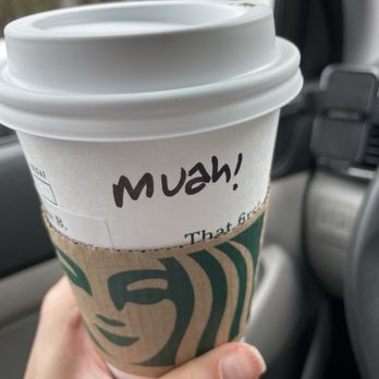 Starbucks - Coffee & Tea Near Me - Savannah, Georgia