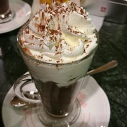 Pasticceria Florian - Cioccolata con Panna