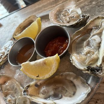 The Castello Plan - Oysters - New American Near Me - Brooklyn, New York