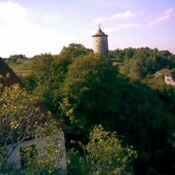 Steinerner Beutel - Der alte Wehrturm ist das Wahrzeichen von Waischenfeld