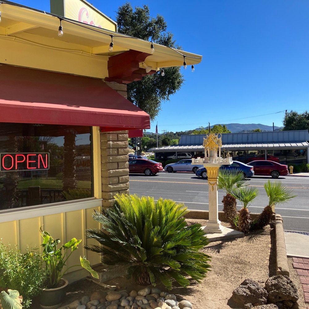 Gogo Thai - Side entrance from back parking lot - Thai Near Me - Atascadero, California Gogo Thai - Side entrance from back parking lot - Thai Near Me - Atascadero, California