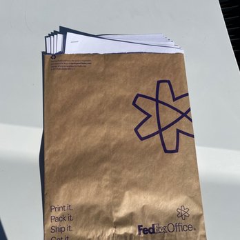 FedEx Office Print & Ship Center - Freshly printed resumes in a complimentary FedEx sleeve. - Printing Services Near Me - Phoenix, Arizona FedEx Office Print & Ship Center - Freshly printed resumes in a complimentary FedEx sleeve. - Printing Services Near Me - Phoenix, Arizona