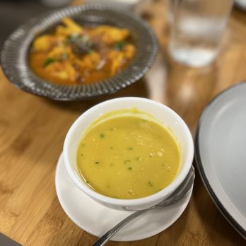 Everest Kitchen - Daal Lentil Soup (Vegan) - Himalayan/Nepalese Near Me - Albany, California