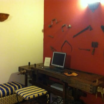 Porta Faenza - Computer is limited to 30 mins in the lobby - Hotels Near Me - Florence, FI